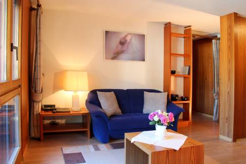 Imagen de la habitación del Aparthotel Ambassador. Foto 4