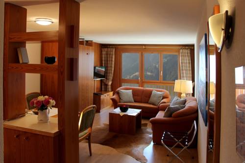 Imagen de la habitación del Aparthotel Ambassador. Foto 12