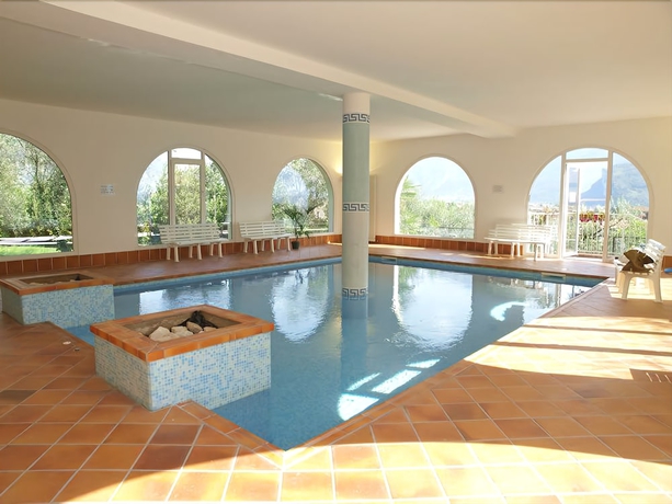 Imagen general del Aparthotel Englovacanze. Foto 2