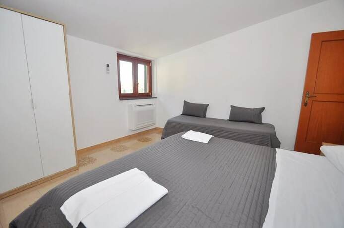 Imagen de la habitación del Aparthotel Gasba. Foto 18