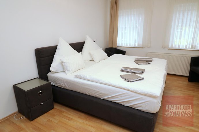 Imagen de la habitación del Aparthotel Kompass. Foto 11