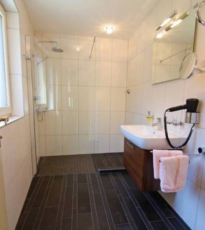 Imagen general del Aparthotel Kr&ouml;sbacher. Foto 11