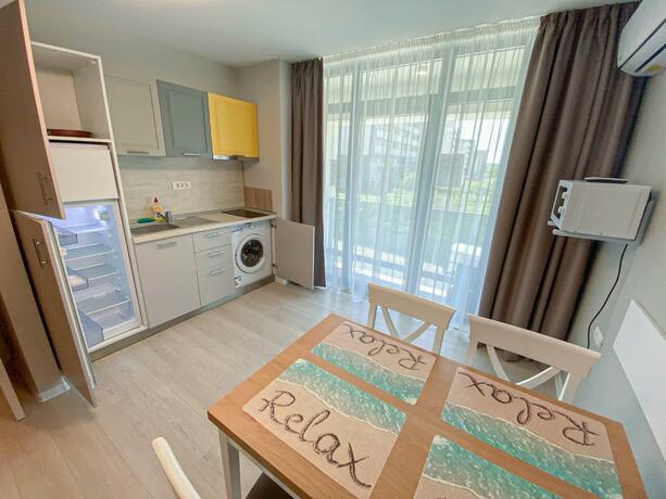 Imagen general del Aparthotel Nevada - Apartamente. Foto 12