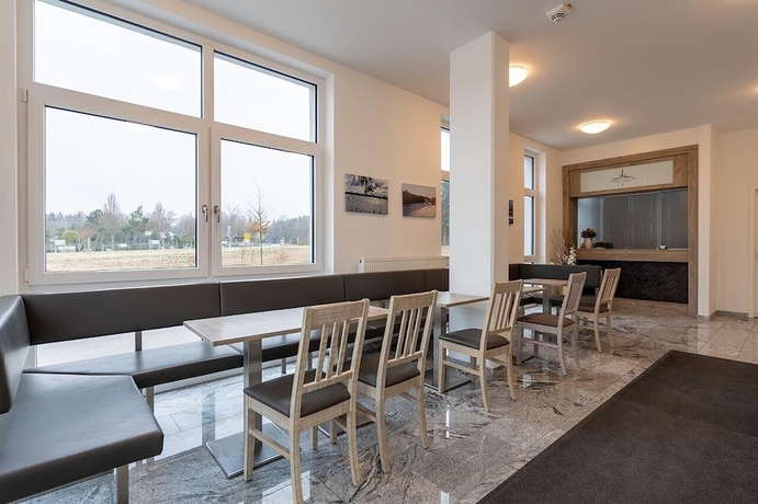 Imagen de los interiores del Aparthotel Oberfeld West. Foto 17