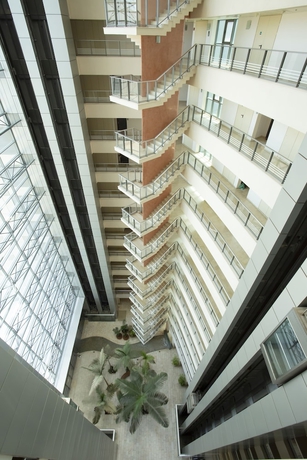 Imagen de los interiores del Aparthotel Okeanos On The Beach. Foto 18