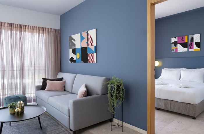 Imagen de la habitación del Aparthotel Okeanos On The Beach. Foto 13