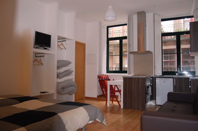 Imagen de la habitación del Aparthotel Oporto Sol. Foto 2