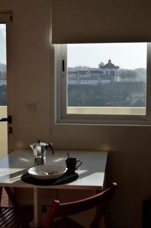 Imagen de la habitación del Aparthotel Oporto Sol. Foto 4