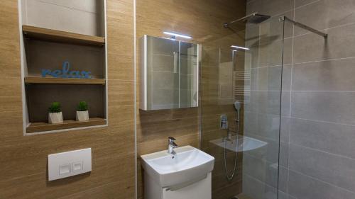 Imagen de la habitación del Aparthotel Phoenix. Foto 19