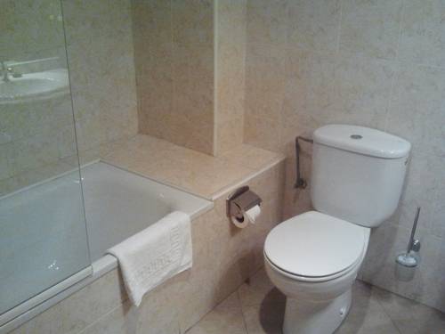 Imagen de la habitación del Aparthotel Raquel's. Foto 7
