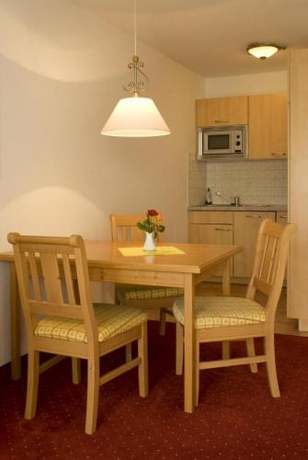 Imagen de la habitación del Aparthotel Sonnenburg. Foto 10