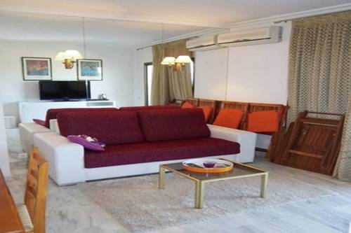 Imagen general del Apartment Port Ducal ESC B 3 2 Empuriabrava. Foto 3