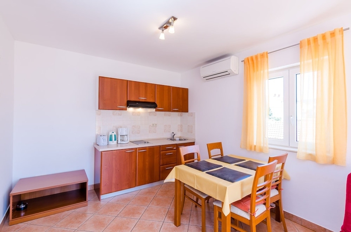 Imagen de la habitación del Apartments Villa Perla. Foto 15