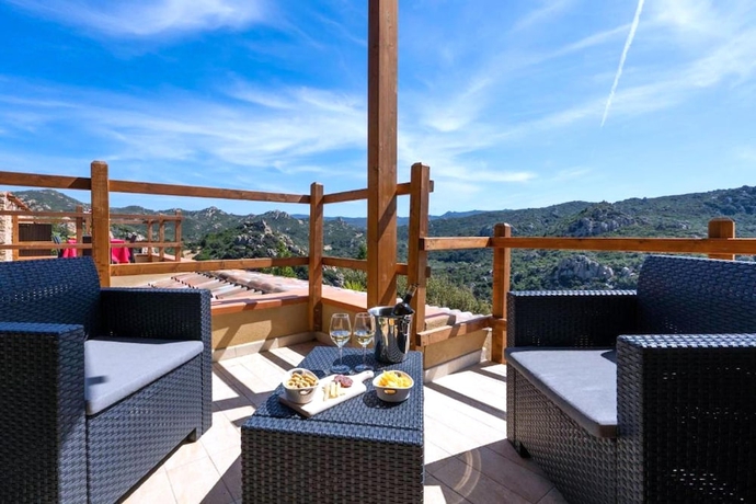 Imagen de la habitación del Apartments with common swimming pool in Costa Paradiso. Foto 8
