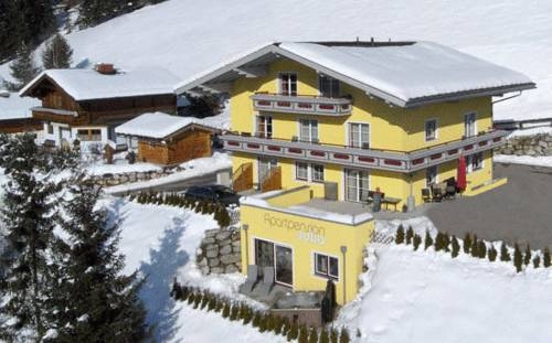 Imagen general del Apartpension Julia. Foto 5