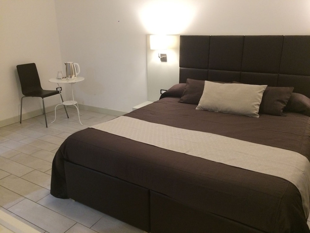Imagen de la habitación del Apeiron. Foto 2