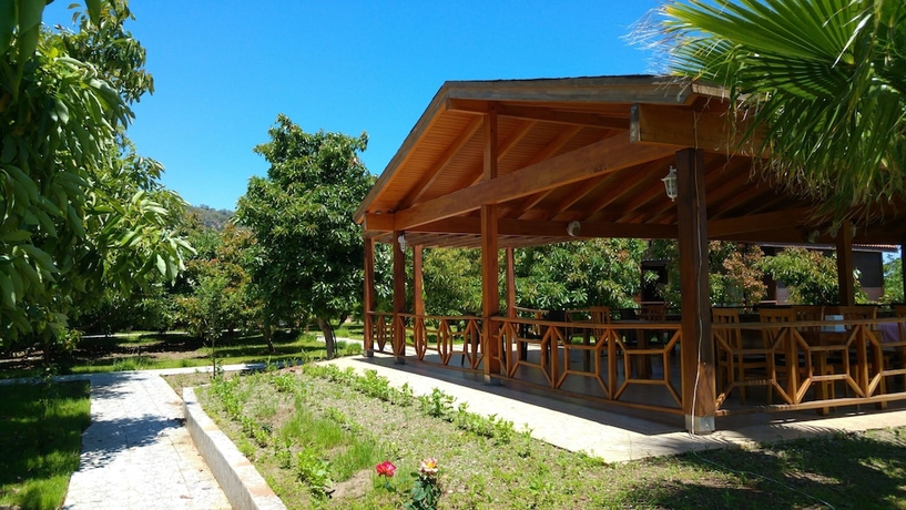 Imagen de los exteriores del Apella Hotel. Foto 15