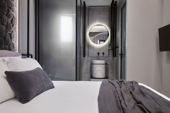 Imagen de la habitación del Apikia Santorini. Foto 2