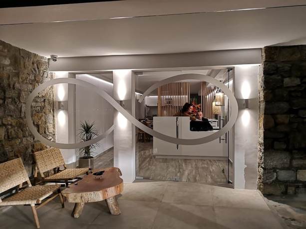 Imagen de los interiores del Apiro Mykonos. Foto 20