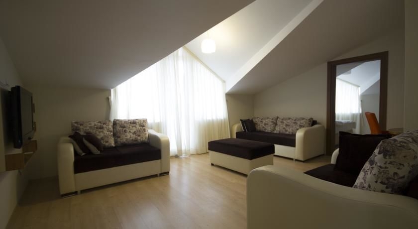 Imagen de los interiores del Aplus Edirne. Foto 14