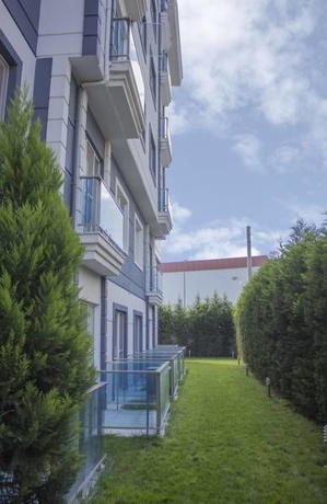 Imagen de los exteriores del Aplus Edirne. Foto 12