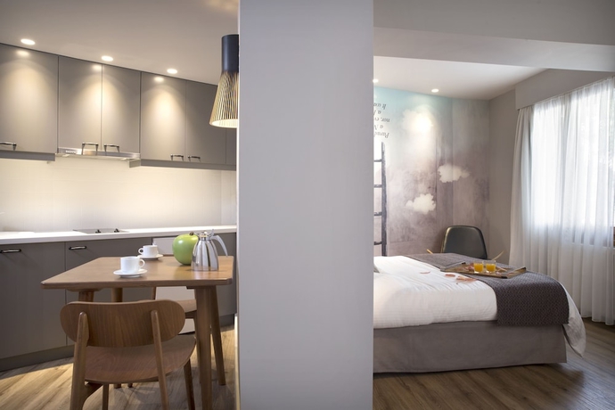 Imagen de la habitación del Apollon Library Suites. Foto 15