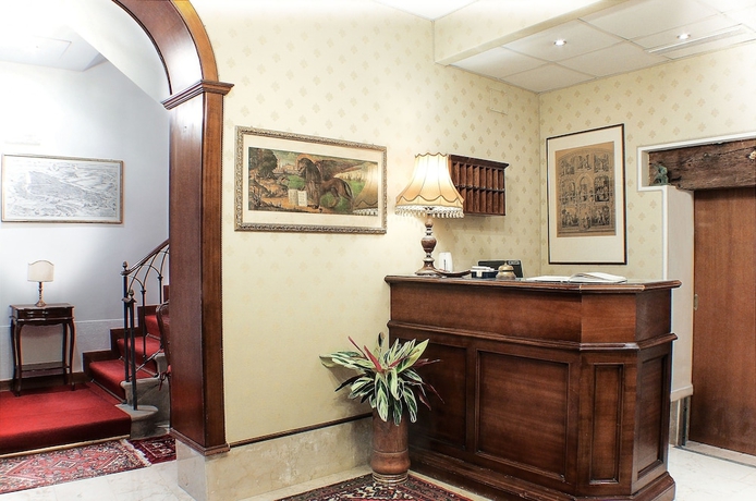Imagen de los interiores del Apostoli Palace. Foto 18