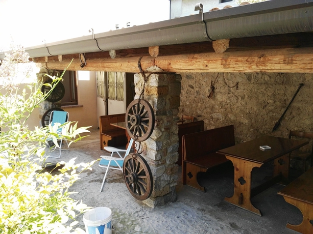 Imagen del bar/restaurante del Appartamenti Casa Rita and Antica Corte Ginevra. Foto 4