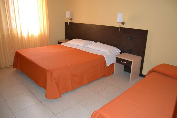 Imagen de la habitación del Appartamenti La Marina. Foto 16