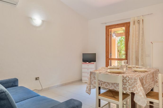Imagen de la habitación del Appartamenti con A.C a San Teodoro. Foto 14