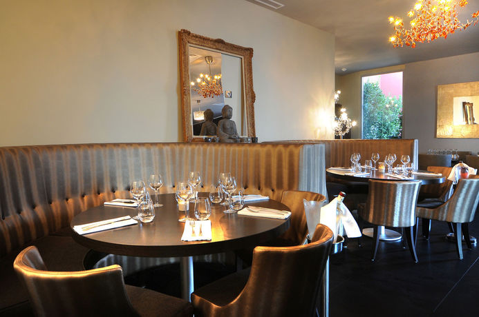 Imagen del bar/restaurante del Appart'&eacute; H&ocirc;tel. Foto 4