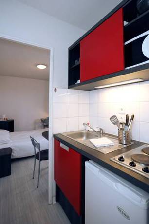 Imagen de la habitación del Apparteo Aix-en-provence. Foto 8