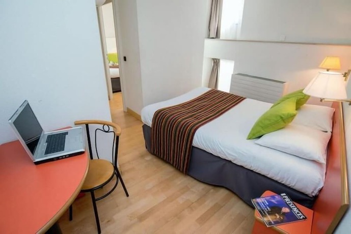Imagen de la habitación del Apparth&ocirc;tel Privilodges Grenoble Chateau Perrin. Foto 8