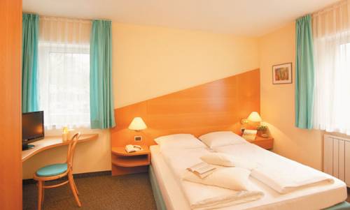 Imagen de la habitación del Apparthotel Central. Foto 16