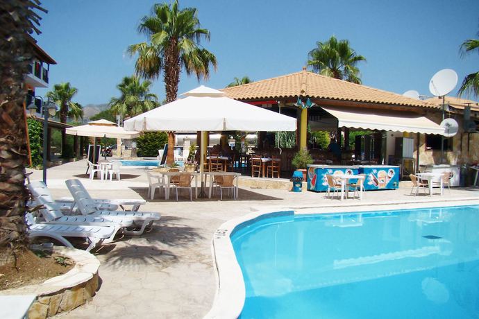 Imagen de la piscina del Apple Hotel. Foto 20