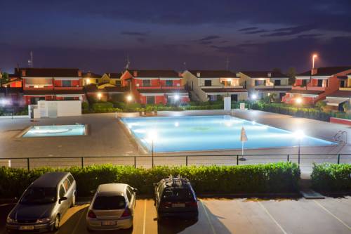 Imagen de la habitación del Aqua Marina Olympic Exclusive Suites. Foto 2