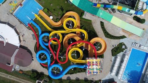 Imagen general del Aqua Nevis Hotel & Aqua Park - All Inclusive. Foto 10