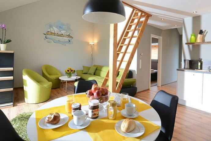 Imagen de la habitación del AquaMagis. Foto 17