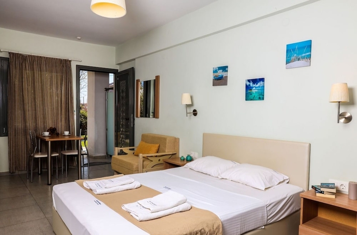 Imagen de la habitación del Aquarius Nikiti. Foto 3