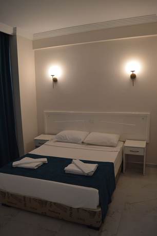 Imagen de la habitación del Aquila Beach Hotel. Foto 2