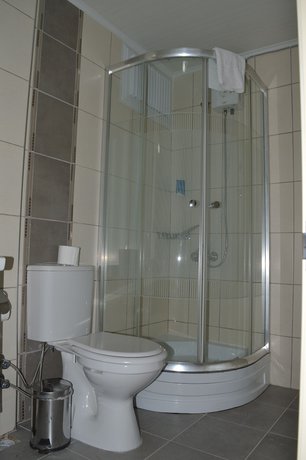 Imagen de la habitación del Aquila Beach Hotel. Foto 12