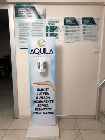 Imagen de los interiores del Aquila Beach Hotel. Foto 20