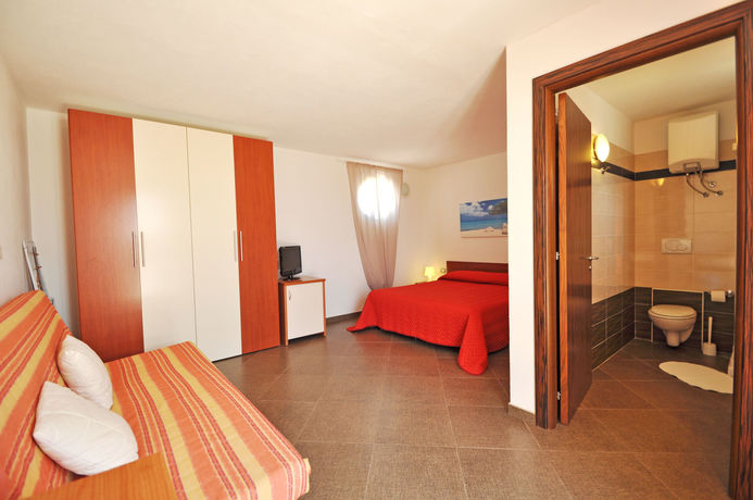 Imagen de los interiores del Ara Inn Resort. Foto 16