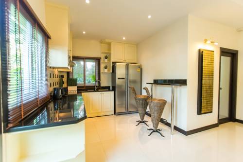 Imagen de la habitación del Arabella Villas Pattaya. Foto 6