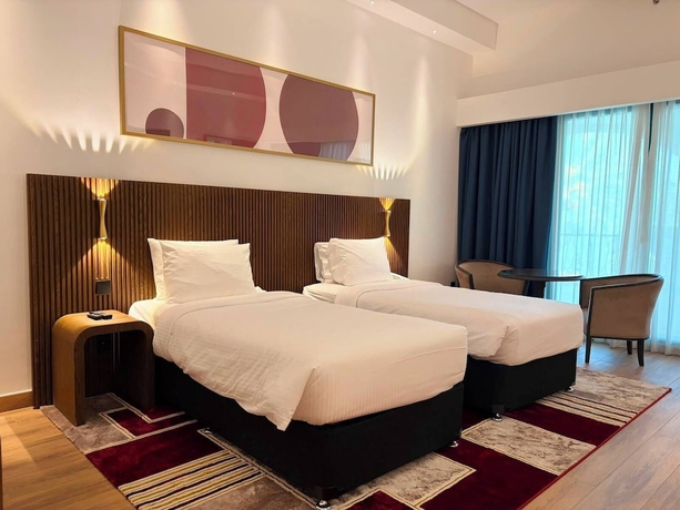 Imagen de la habitación del Arabian Palace Hotel. Foto 8