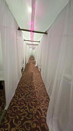 Imagen general del Arail Tent City Kumbh Cottages. Foto 10