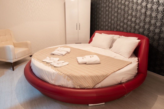 Imagen de la habitación del Araz Suit Otel. Foto 6