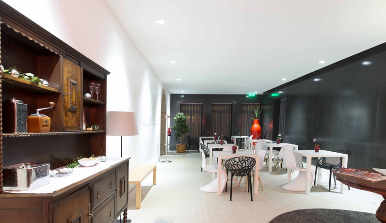 Imagen del bar/restaurante del Arc My Otel. Foto 5