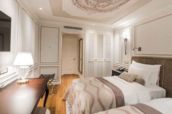 Imagen de la habitación del Arcade Hotel. Foto 4