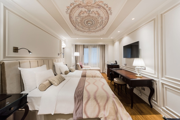 Imagen de la habitación del Arcade Hotel. Foto 6